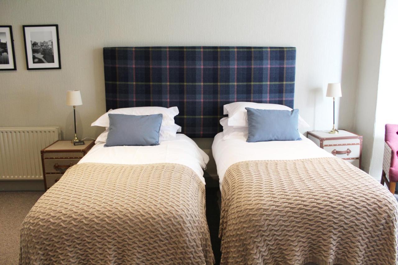 The George Hotel Castletown Exteriör bild